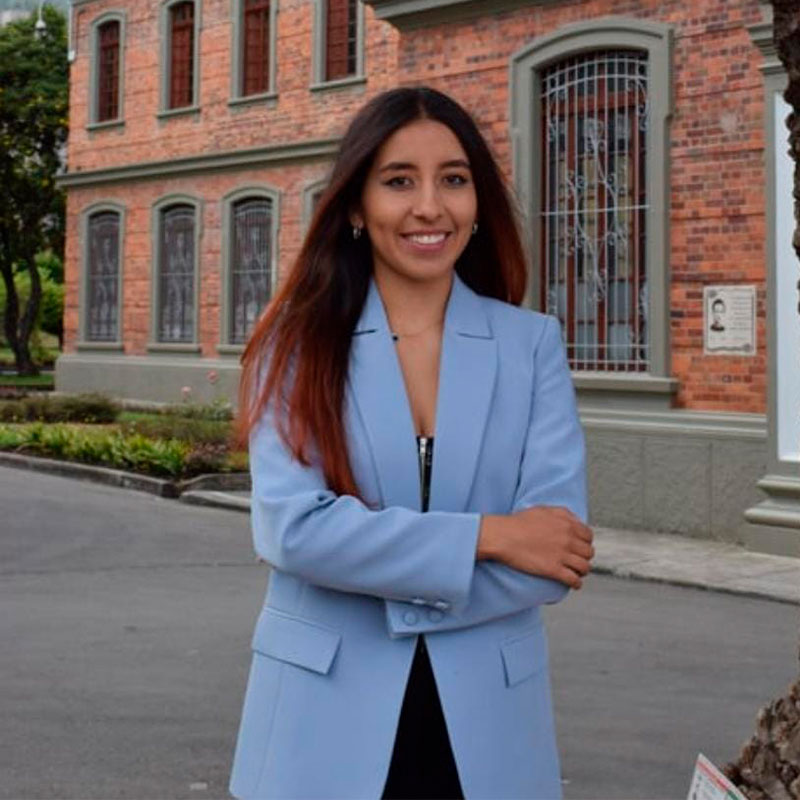 MARIANA OVIEDO RUBIANO